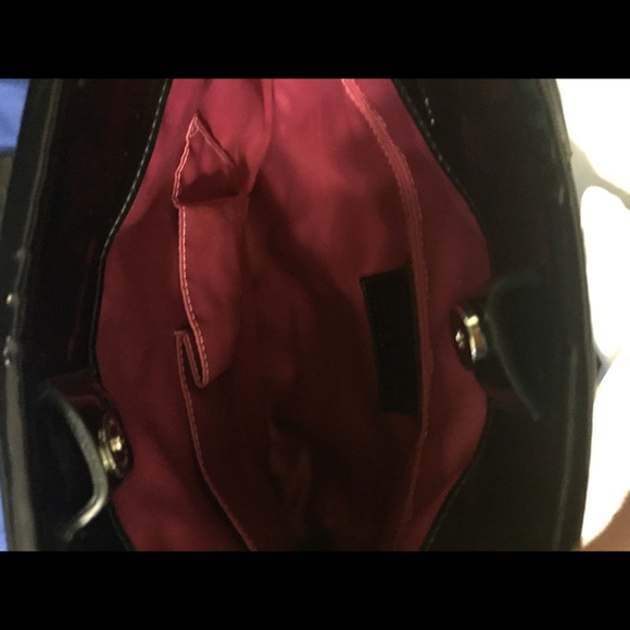 Coach Patent Leather handbag - Picture 3 of 6